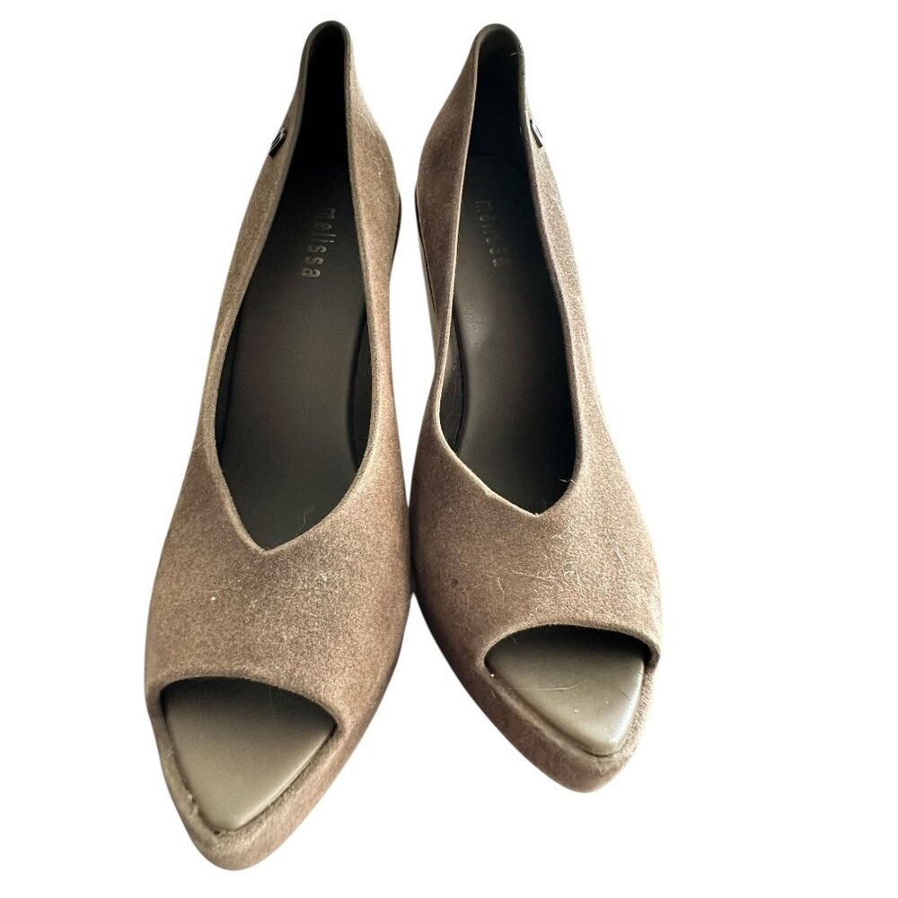 Melissa Womens Peep-Toe Heels With Geometric Block Heel Design Size 6 Brown Text